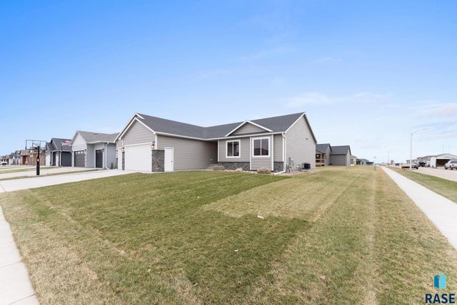 5301 E 63rd St Street, Sioux Falls, SD 57108