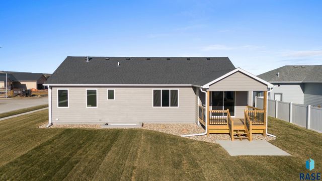 5301 E 63rd St Street, Sioux Falls, SD 57108