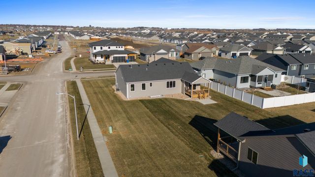 5301 E 63rd St Street, Sioux Falls, SD 57108