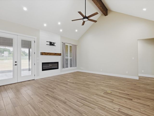 105 Carls Court, Boyd, TX 76023