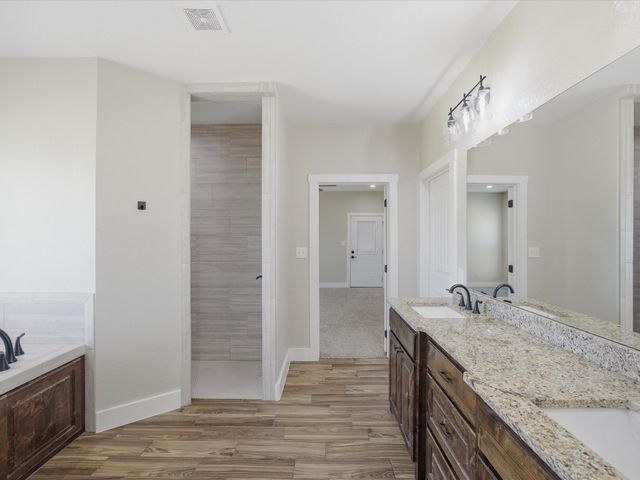 105 Carls Court, Boyd, TX 76023