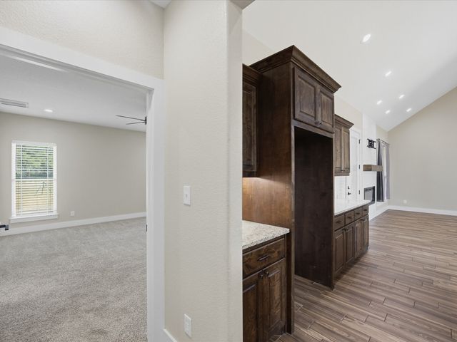 105 Carls Court, Boyd, TX 76023