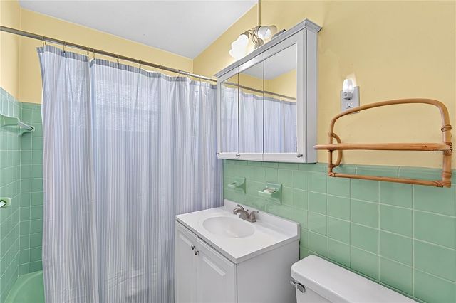 21490 GLADIS AVENUE, Port Charlotte, FL 33952