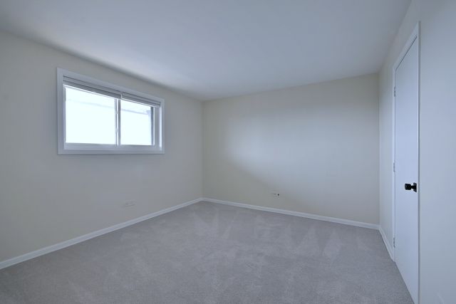 6221 N Niagara Avenue 506, Chicago, IL 60631