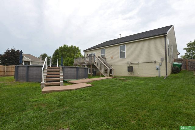 2209 S Mineral Drive, Papillion, NE 68046
