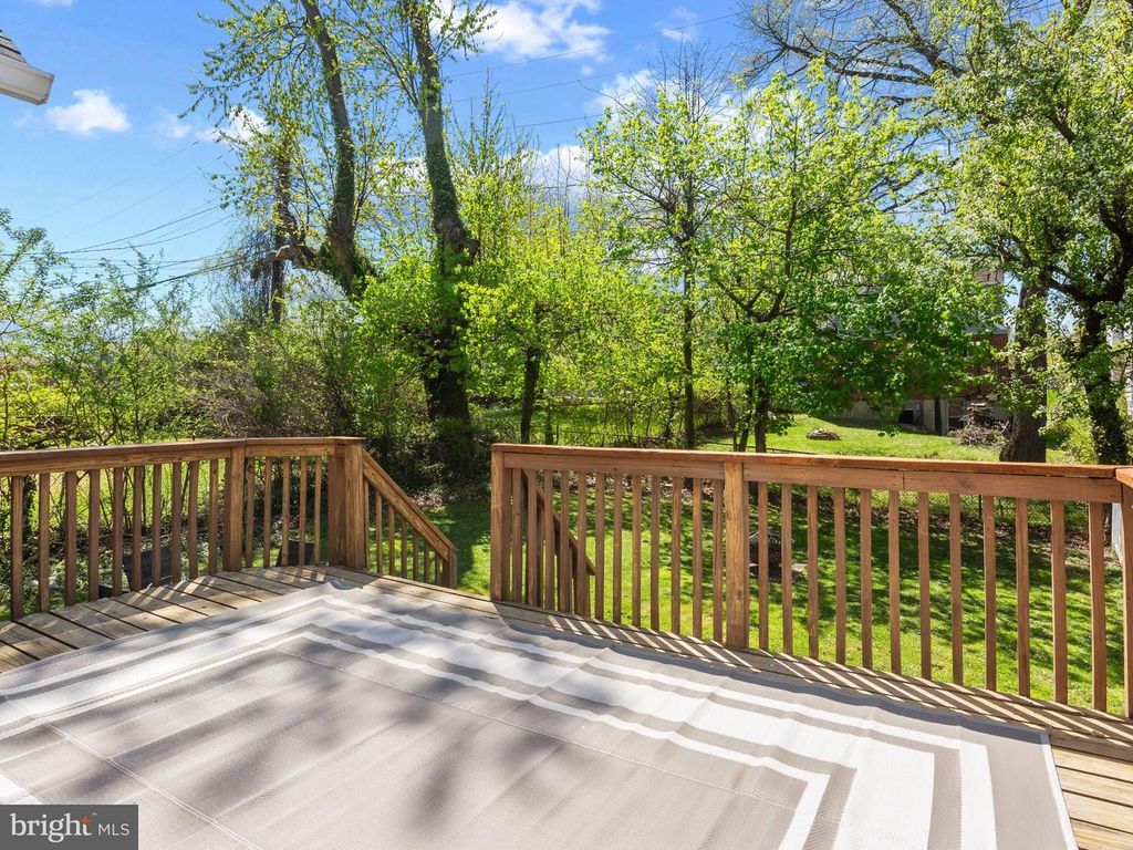 Image 27 of property listing at 2955 EDGEWOOD AVE, Parkville, MD 21234