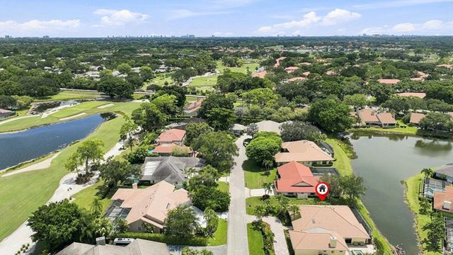 1 WYCLIFF Road, Palm Beach Gardens, FL 33418