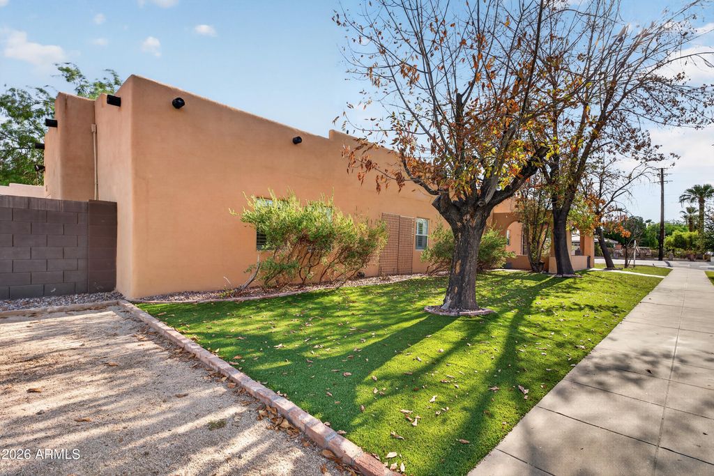 2325 N 7TH Avenue, Phoenix, AZ 85007 — photo 2