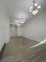855 Wyckoff Avenue, Ridgewood, NY 11385