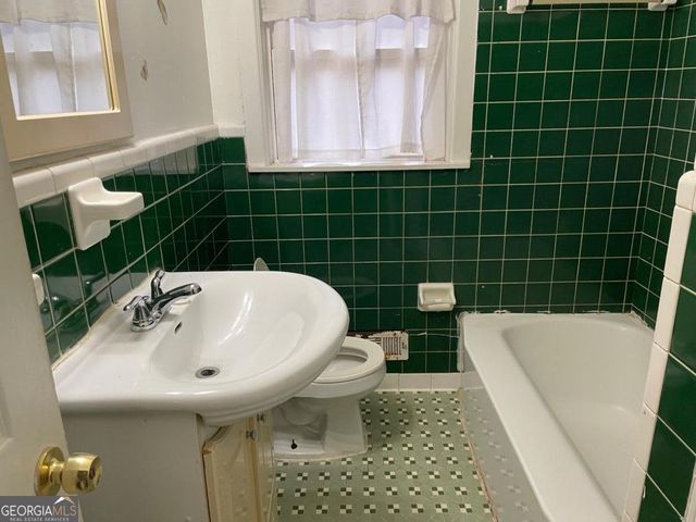 2021 Connie Lane, Decatur, GA 30032