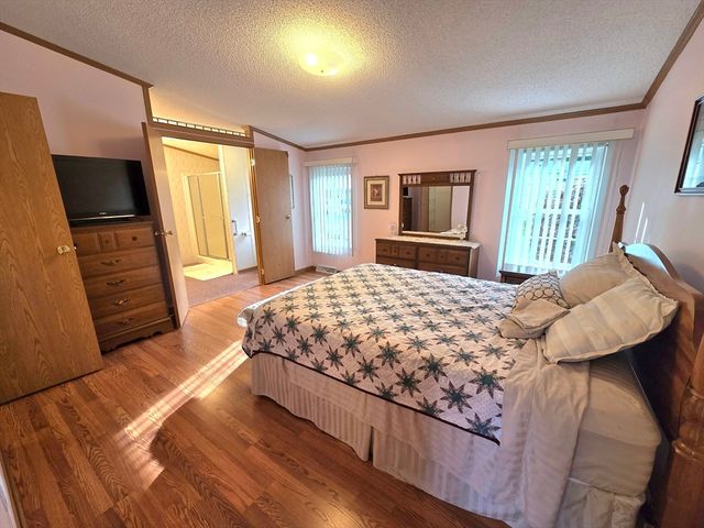 111 Festival Circle, Chicopee, MA 01020