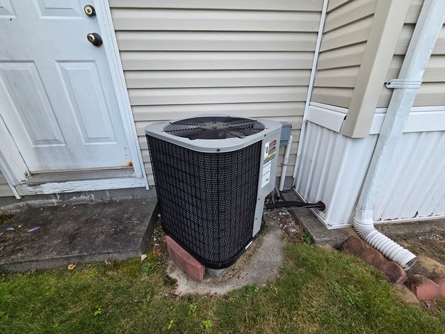 111 Festival Circle, Chicopee, MA 01020