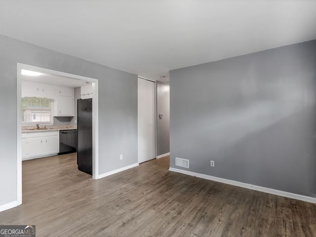 836 Oakdale Drive, Forest Park, GA 30297