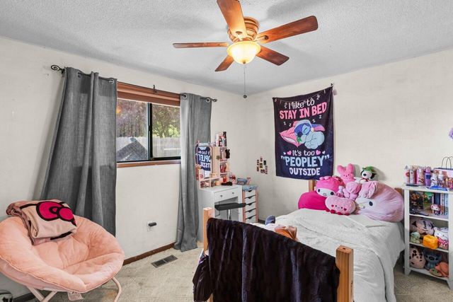 107 N 1st Street, Talent, OR 97540