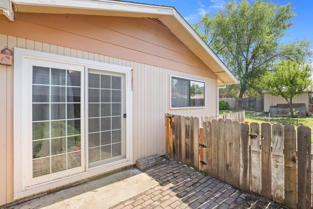 107 N 1st Street, Talent, OR 97540