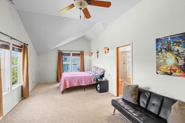 107 N 1st Street, Talent, OR 97540