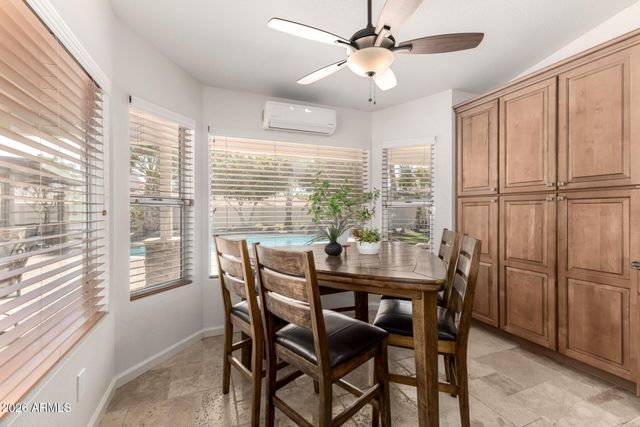 3827 E GLENHAVEN Drive, Phoenix, AZ 85048