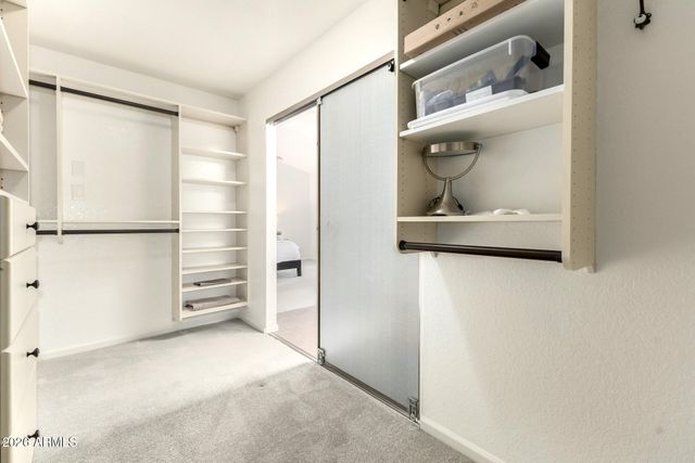 3827 E GLENHAVEN Drive, Phoenix, AZ 85048