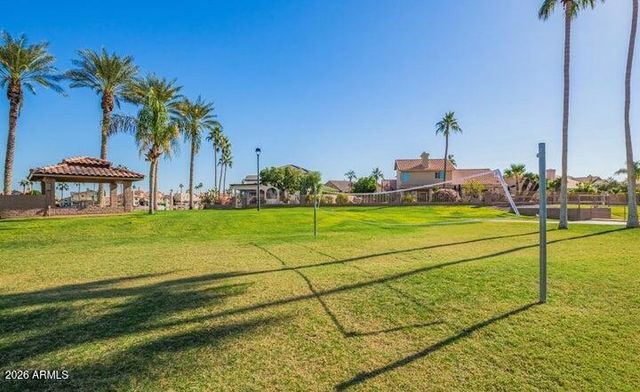 3827 E GLENHAVEN Drive, Phoenix, AZ 85048