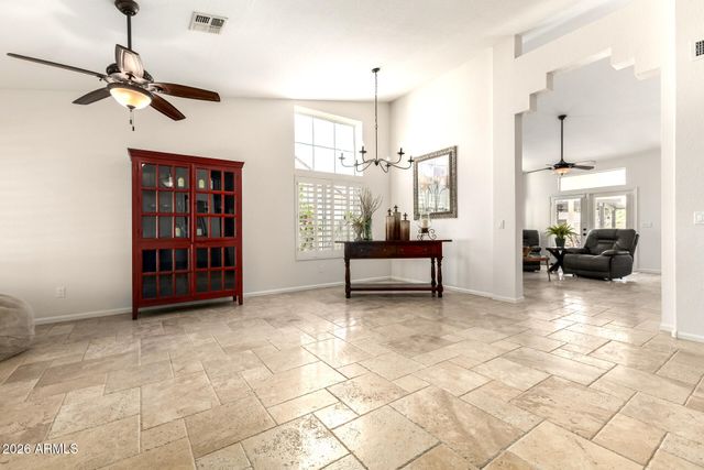 3827 E GLENHAVEN Drive, Phoenix, AZ 85048