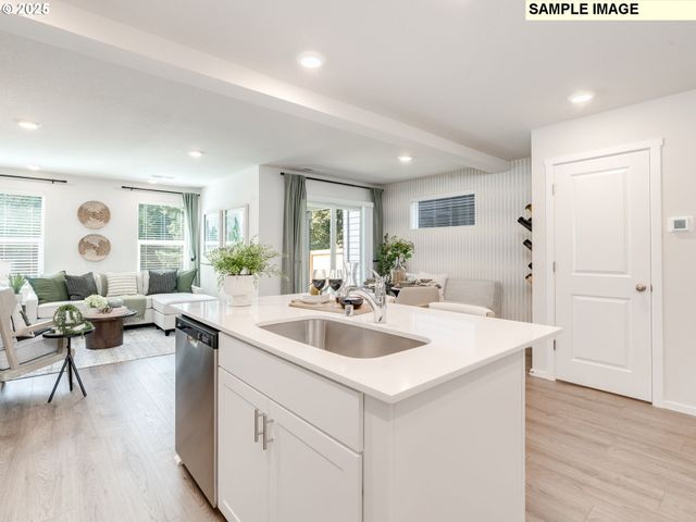 11116 Se Maxon Rd, Vancouver, WA 98664