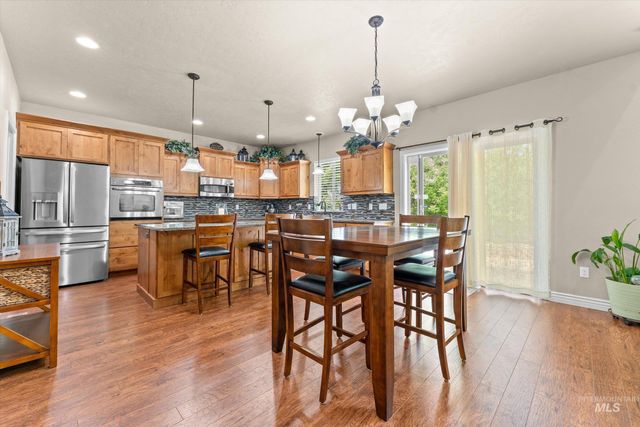 4868 W Rosslare Dr, Eagle, ID 83616