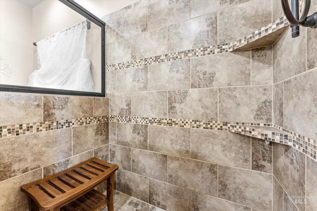 4868 W Rosslare Dr, Eagle, ID 83616