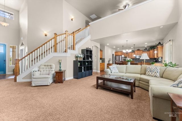 4868 W Rosslare Dr, Eagle, ID 83616