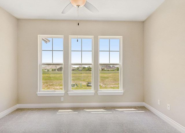 218 Flora Springs CV, Liberty Hill, TX 78642