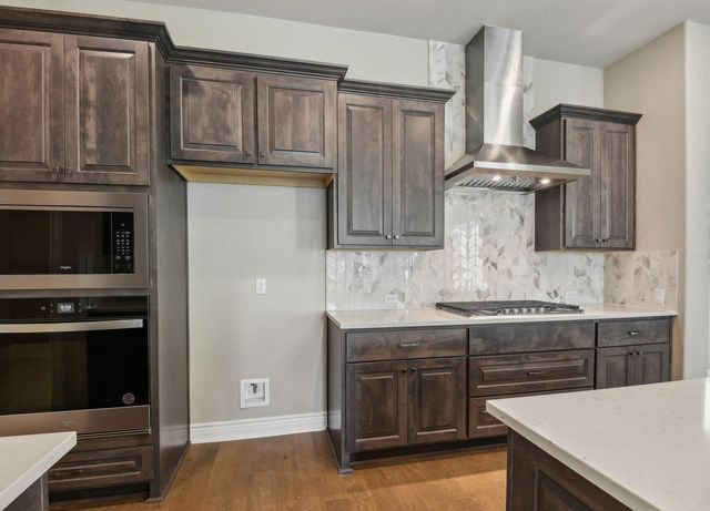 218 Flora Springs CV, Liberty Hill, TX 78642