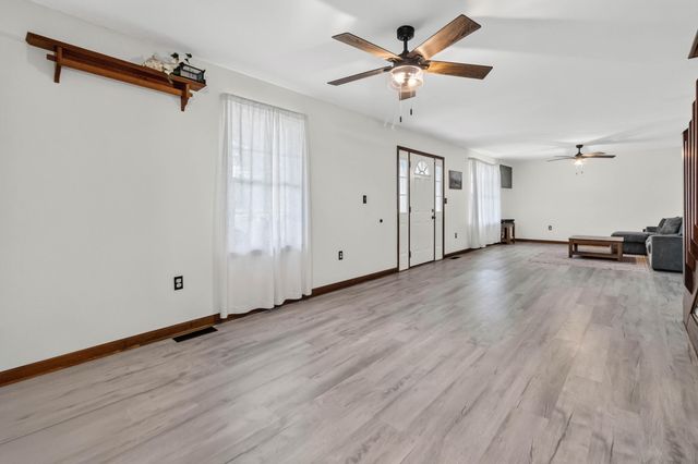 986 Tennessee Ridge Road, Liberty, KY 42539