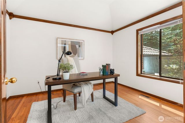 102 SW 301st Street, Federal Way, WA 98023