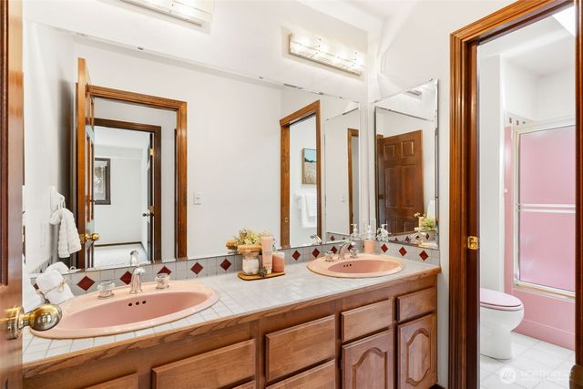 102 SW 301st Street, Federal Way, WA 98023