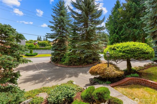 102 SW 301st Street, Federal Way, WA 98023