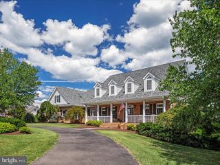 256 CLIFFSIDE DR, Edinburg, VA 22824