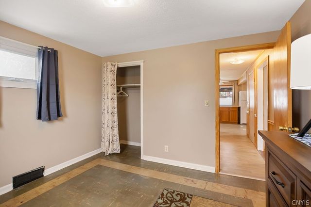 352 Roxford Road North, Salina, NY 13208