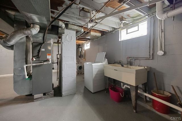 352 Roxford Road North, Salina, NY 13208