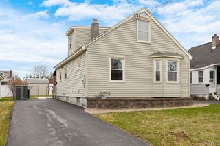 352 Roxford Road North, Salina, NY 13208