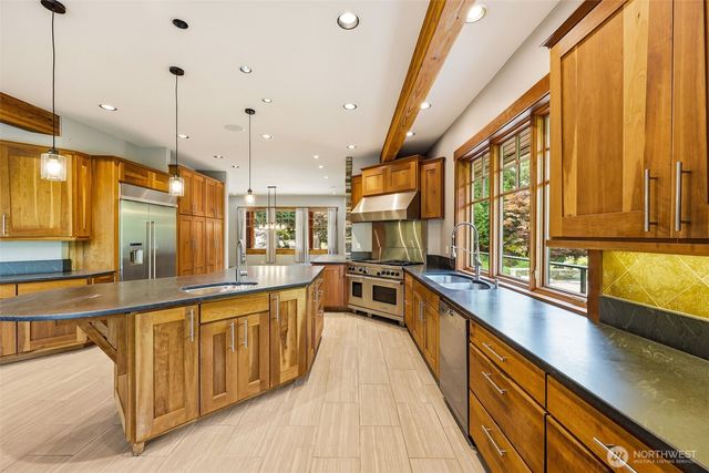 43013 SE 163rd Street, North Bend, WA 98045