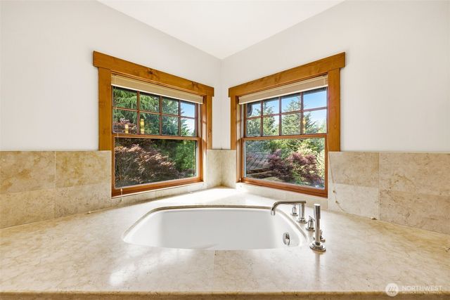 43013 SE 163rd Street, North Bend, WA 98045