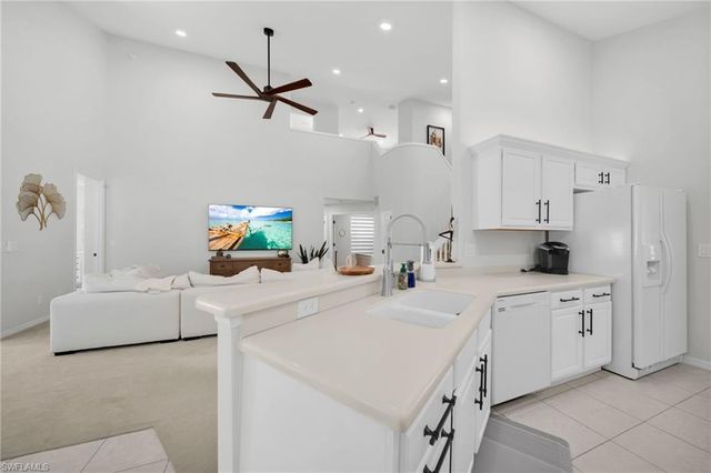 8864 Ventura WAY, Naples, FL 34109