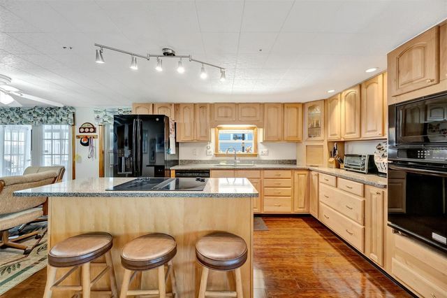 132 W SAINT LUCIA LOOP, Apollo Beach, FL 33572