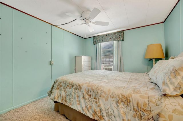 132 W SAINT LUCIA LOOP, Apollo Beach, FL 33572