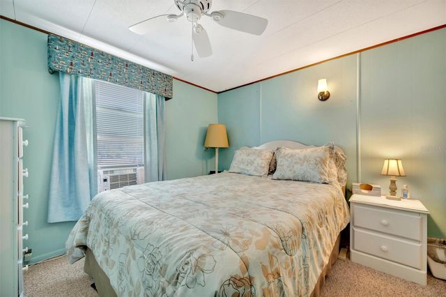 132 W SAINT LUCIA LOOP, Apollo Beach, FL 33572