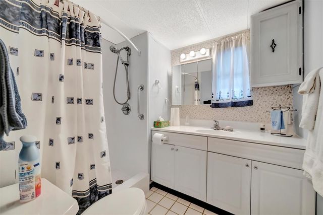 132 W SAINT LUCIA LOOP, Apollo Beach, FL 33572