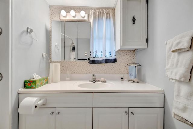 132 W SAINT LUCIA LOOP, Apollo Beach, FL 33572