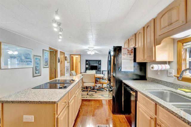 132 W SAINT LUCIA LOOP, Apollo Beach, FL 33572