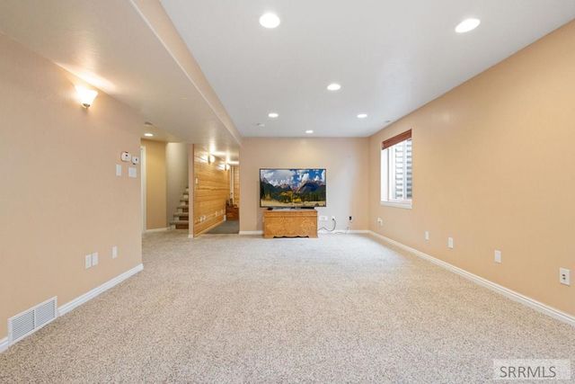 1911 Eagle Pointe Court, Ammon, ID 83406