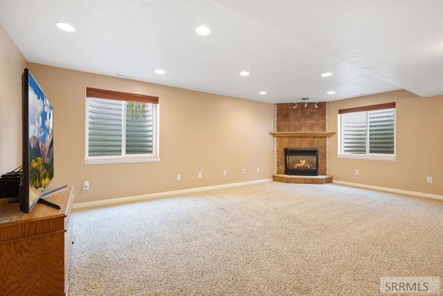 1911 Eagle Pointe Court, Ammon, ID 83406