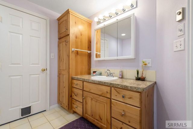 1911 Eagle Pointe Court, Ammon, ID 83406